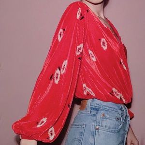 ASTR the Label - Floral Puff Sleeve Blouse